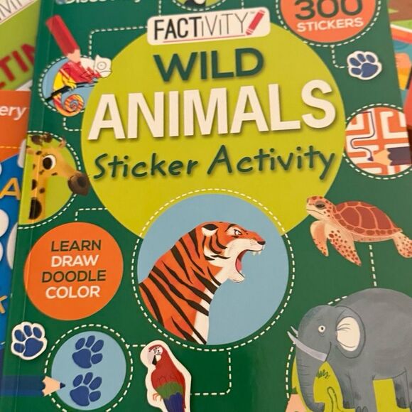 Discovery Kids Workbook & Sticker Collection Body Dinosaurs & Animals Activitys - Picture 7 of 10